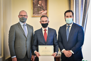 Tomáš Jungwirth was awarded the MEYS award for science and research